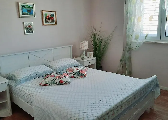 Apartamento By The