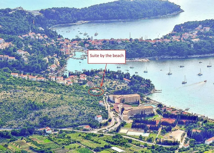 By The Apartamento Cavtat