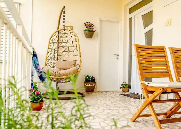 Apartamento By The *